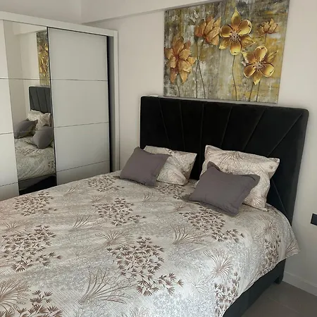 Alezzi Odyssey Appartement *